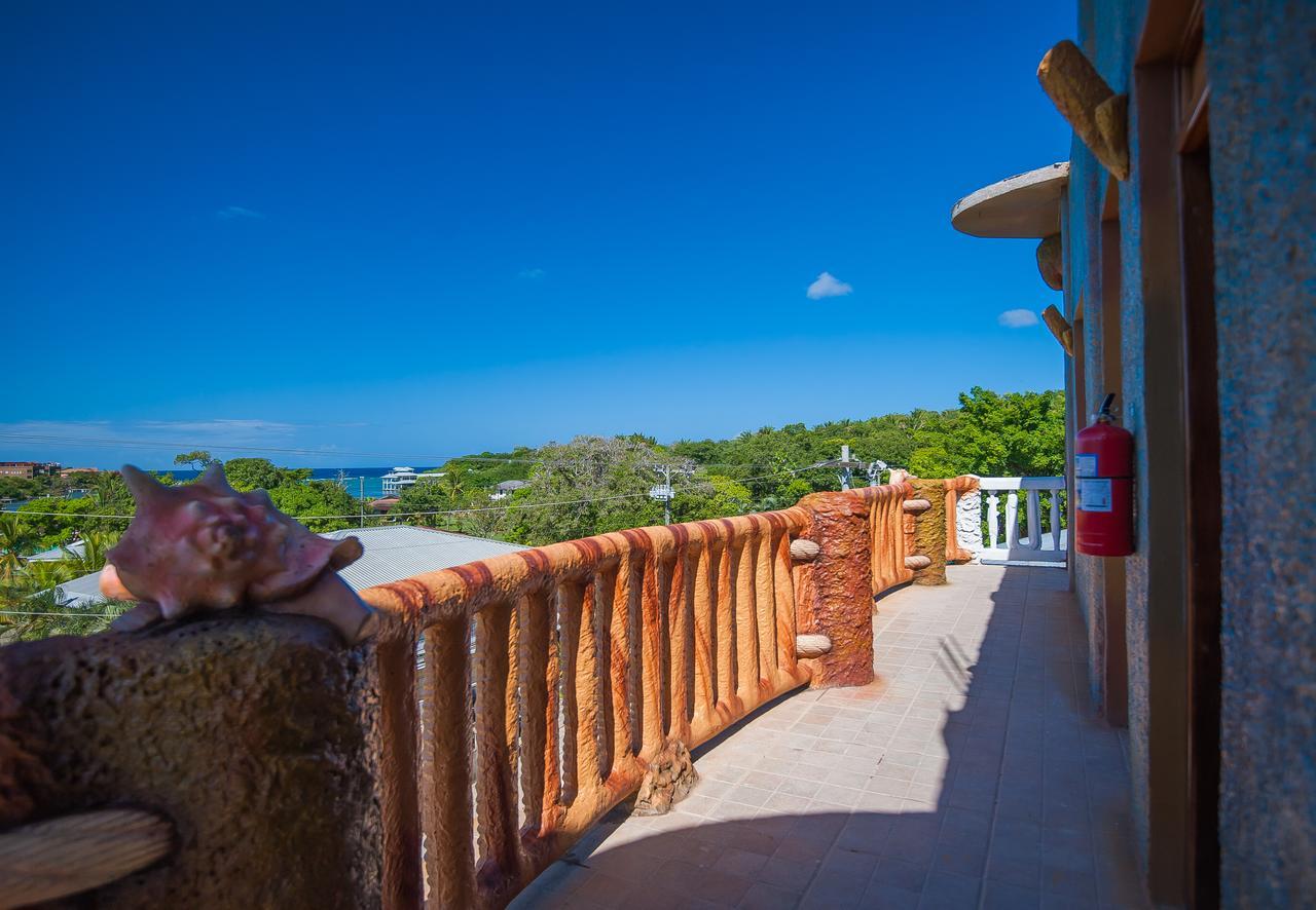 Hotel Los Corales West End Buitenkant foto